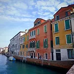 Venice, The Real Experience