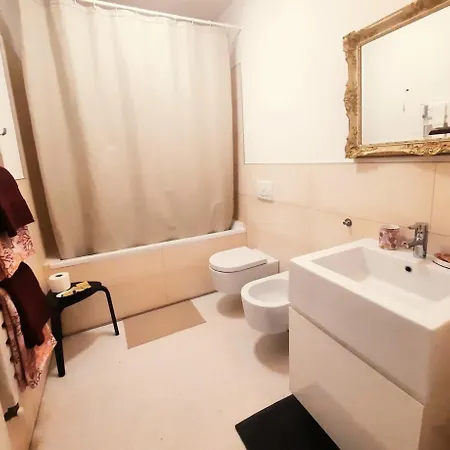 Venice, The Real Experience * البندقية