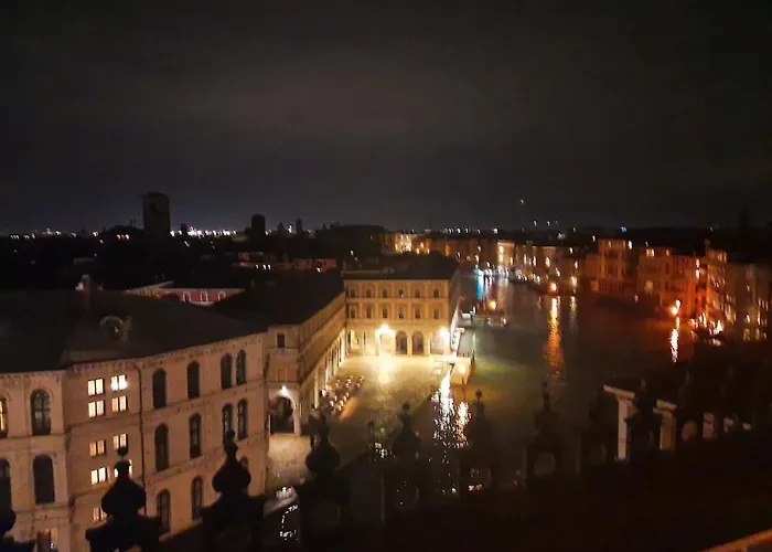 Venice, The Real Experience Апартаменты Венеция